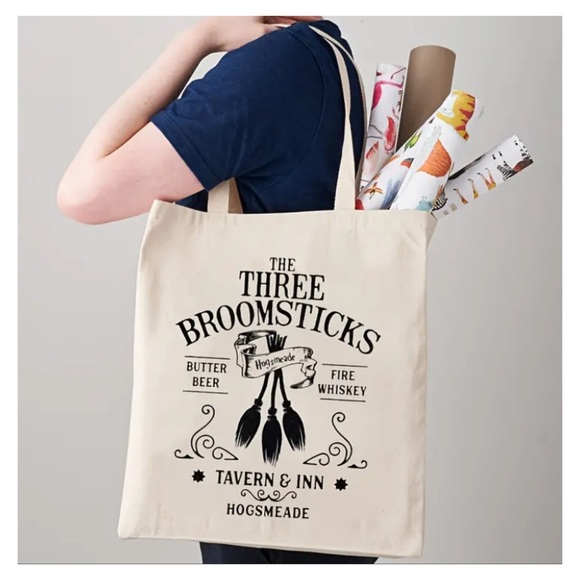 Warner Bros. Handbags - Tote Three Broomsticks Tavern Harry Potter Wizard Pub Butterbeer Cotton